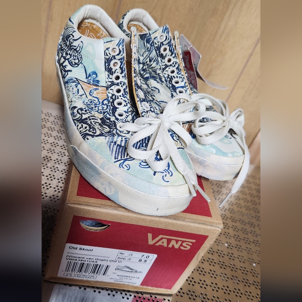 Vans, Vincent VanGogh "old vineyard"